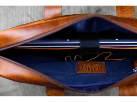 Сумка KLONDIKE DIGGER Mavis, натуральная кожа цвета коньяк, 32 x 40 x 8 см