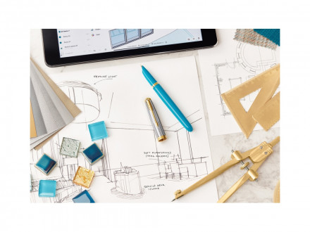 Перьевая ручка Parker 51 Premium Turquoise GT перо; M/F, чернила: Black,Blue, в подарочной упаковке.