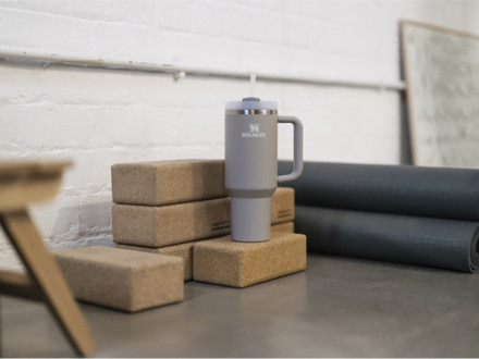 Stanley Quencher H2.0 стакан 1200 мл - Серый