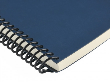 Ежедневник недатированный на спирали А5 Agenda, темно-синий