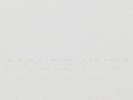 Записная книжка Moleskine Classic (в линейку) в твердой обложке, Medium (11,5x18 см), белый
