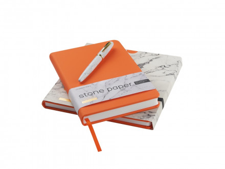 Ежедневник с каменной бумагой недатированный А5 Carrara, оранжевый