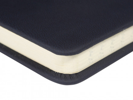 Ежедневник недатированный А5 Megapolis Velvet New, темно-синий navy