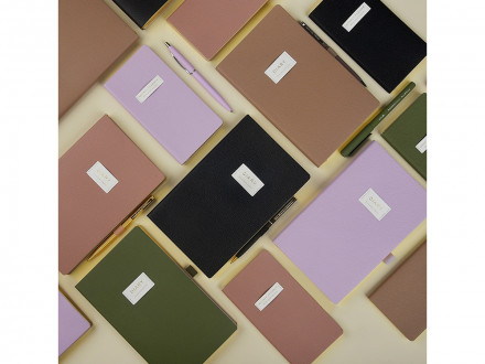 Ежедневник недатированный А5 Morandi. Пыльная роза с нашивкой, пыльно-розовый