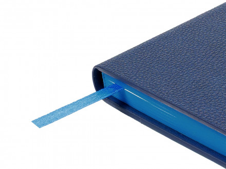 Ежедневник недатированный с магнитным клапаном А5 Venezia, темно-синий