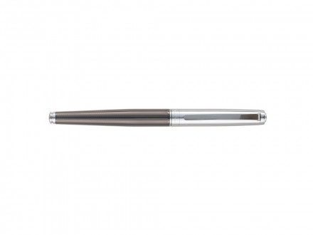 Ручка перьевая Pierre Cardin LEO, цвет - серебристый и черный. Упаковка B-1