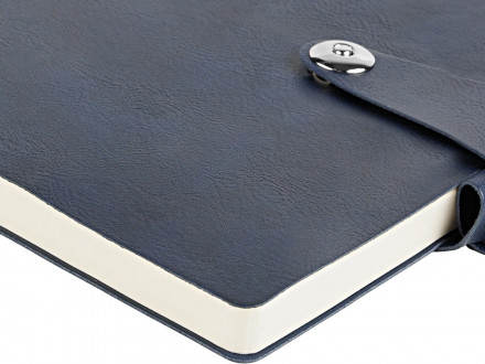 Ежедневник недатированный  А5 PRIMAVERA темно-синий