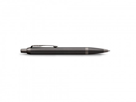 Шариковая ручка Parker IM Monochrome Black, стержень:M, цвет чернил: blue, в подарочной упаковке.