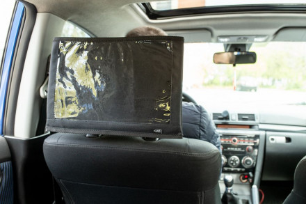 Автомобильный держатель для планшета In Front