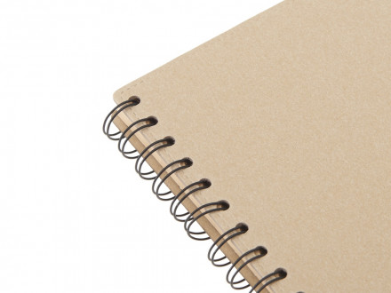 Блокнот на спирали в картонной обложке с переработанной бумагой Mania, натуральный