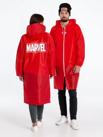 Шапка с вышивкой Marvel, черная