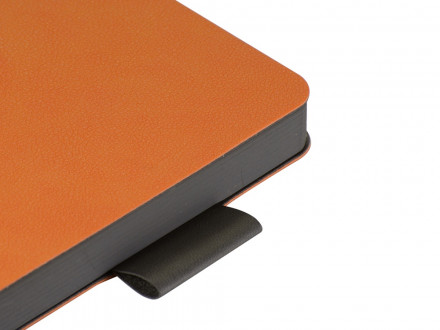 Ежедневник А5 датированный Boston 2027, оранжевый с серым обрезом