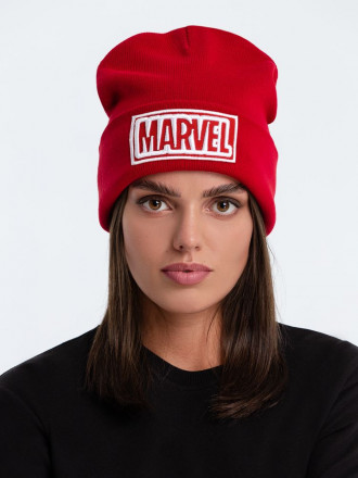 Шапка с вышивкой Marvel, красная
