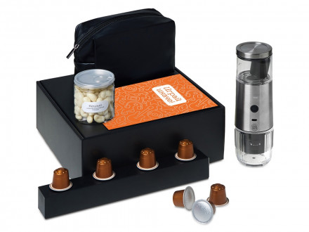 Подарочный набор Re:y. Boost с кофемашиной, капсулами и косметичкой