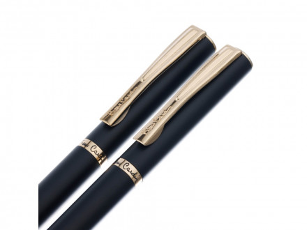 Набор Pierre Cardin PEN&PEN: ручка шариковая + роллер. Цвет - серебристо-бежевый. Упаковка Е.