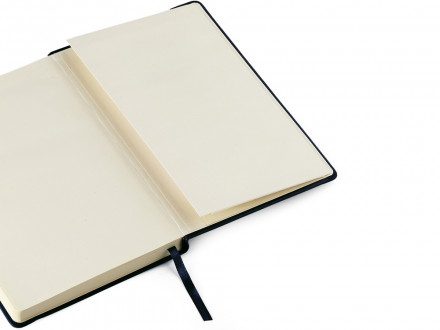 Ежедневник А5 недатированный Megapolis Velvet, серый