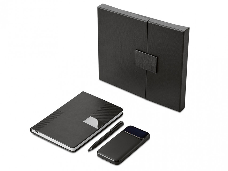 Подарочный набор Tesla с блокнотом А5, ручкой и пауэрбенком на 10 000 mAh, черный