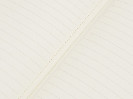 Блокнот Notepeno 130x205 мм с тонированными линованными страницами, темно-синий