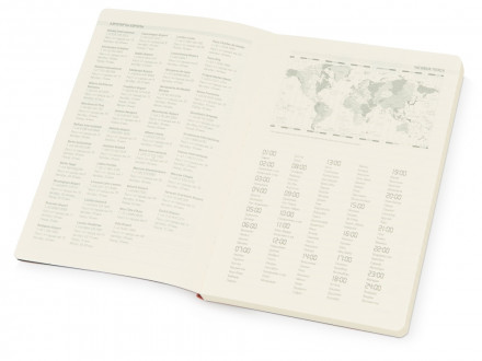 Ежедневник А5 недатированный Megapolis Velvet Flex, красный