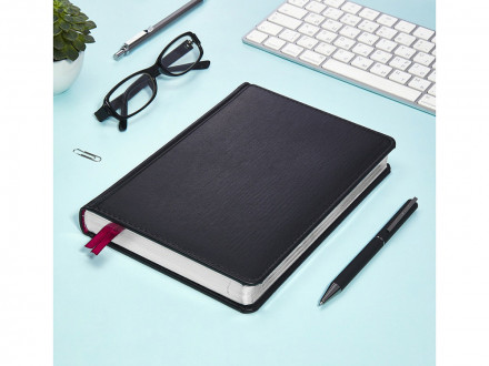 Ежедневник недатированный А5 Parliament, черный