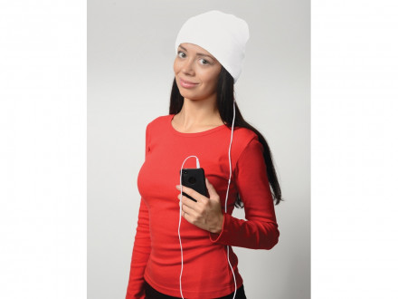 Шапка со встроенными наушниками Музыка со мной