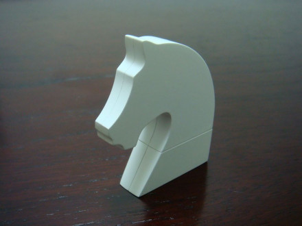 Флешка «Ход конем», белая, 8 Гб 1