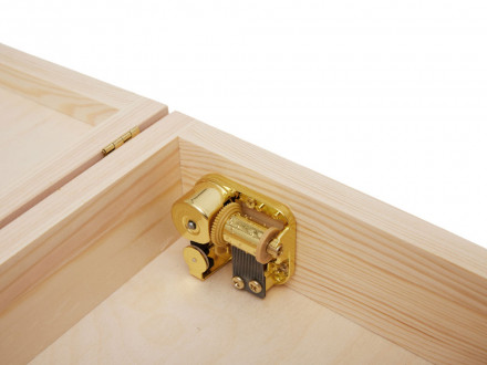 Музыкальная шкатулка c мелодией Jingle bells