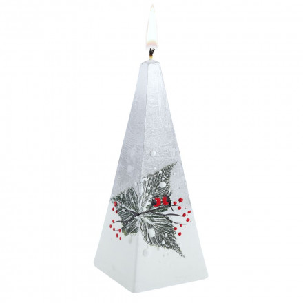 Свеча ручной работы «Снегири в лесу», в форме пирамиды