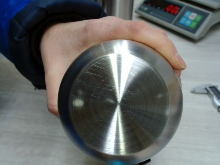 Термос на 1000 мл с ремнем и ручкой для переноски