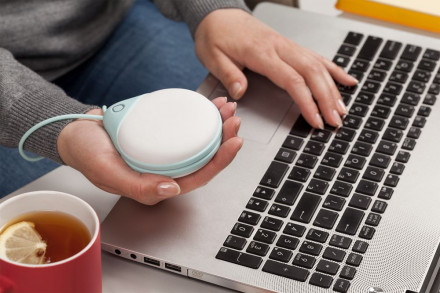 Внешний аккумулятор с функцией обогрева рук Life Source