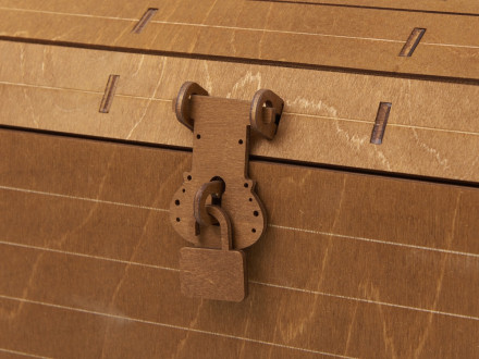 Подарочный набор: кукла фарфоровая, мед, синий