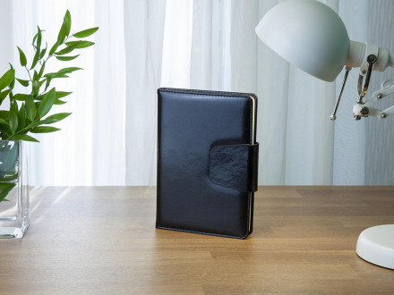 Ежедневник А5 недатированный Prestige, черный