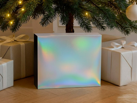 Подарочная коробка с голографическим шубером без печати Aurora, XL, 300х235х105 мм.