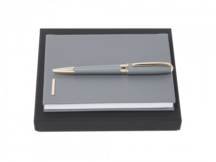 Подарочный набор: блокнот А6, ручка шариковая. Hugo Boss