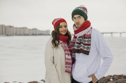 Шапка Happy View, красная с синим