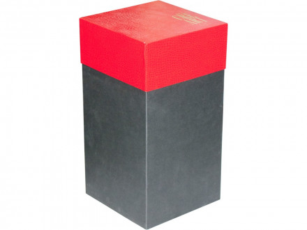 Ваза на постаменте Александрия