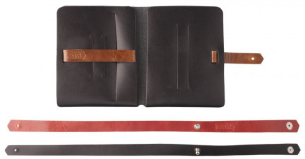 Автобумажник Leaf Explorer, черный с коричневым хлястиком