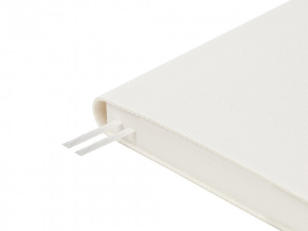 Ежедневник недатированный А5 Grand, белый