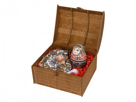 Подарочный набор Матрешка: штоф 0,5л, платок белый